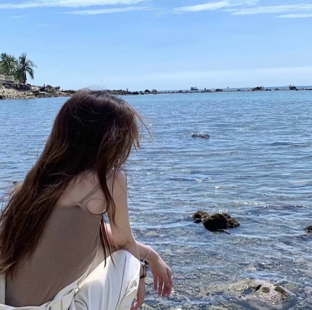 万镒黄金海报